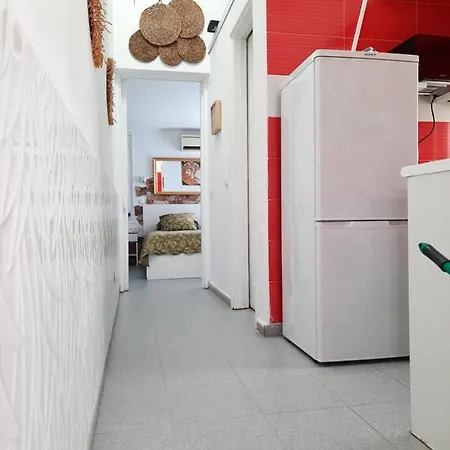 Apartment Bungalow 2-4 With Jacuzzi Playa del Ingles (Gran Canaria)